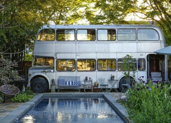 miranda lake house bus
